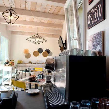 Bed & Breakfast Fontanella 32