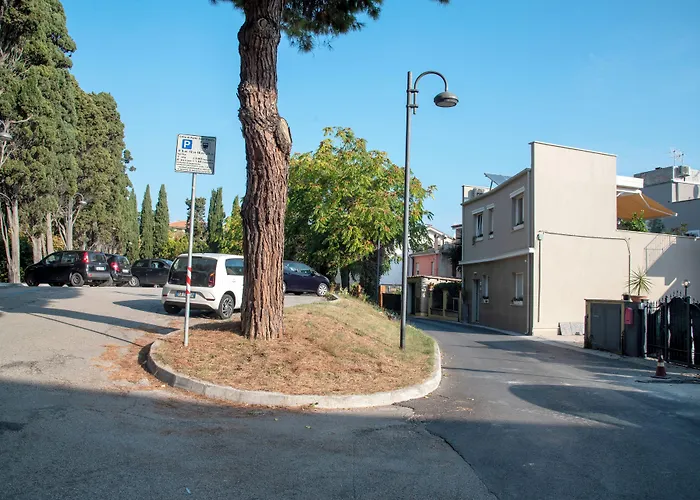 Fontanella 32 Bed & Breakfast 4*