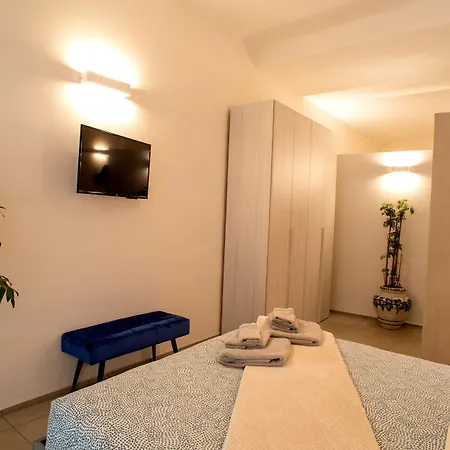 Fontanella 32 4*